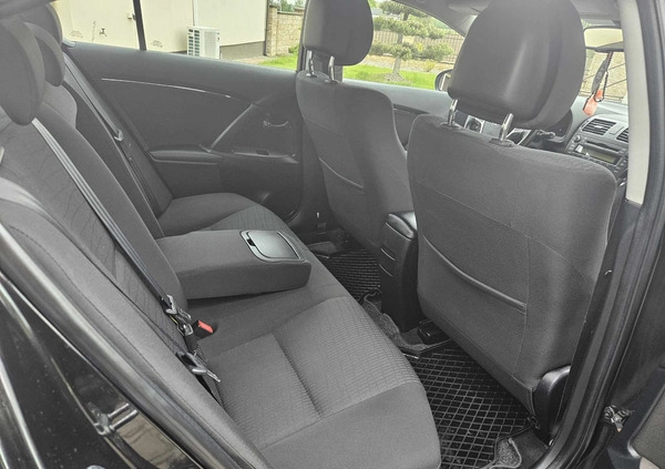 Toyota Avensis cena 21900 przebieg: 334000, rok produkcji 2009 z Włoszczowa małe 37